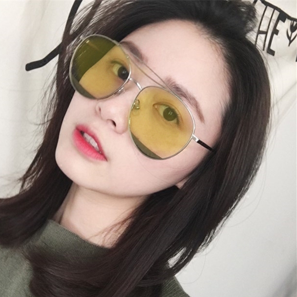 女韩版潮2018复古原宿黄色墨镜女网红街拍ins
