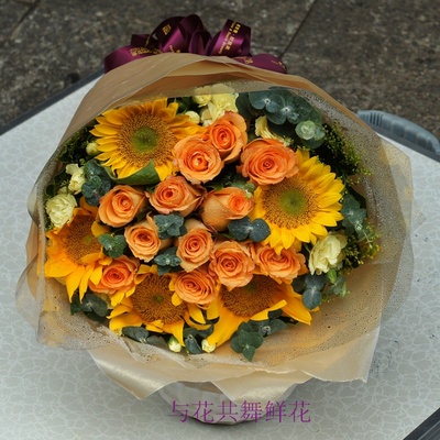 向日葵厦门爱情玫瑰花束