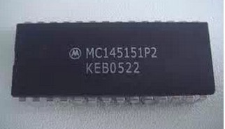 MC145151P2 MC145151P 145151 原装正品{保质量}