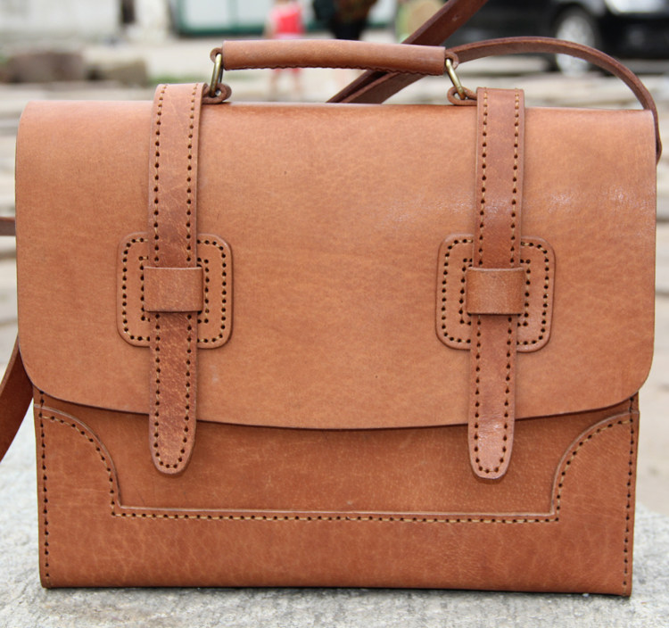 定制做手工植鞣硬皮包定型单肩斜挎手提邮差复古休闲包商务男包