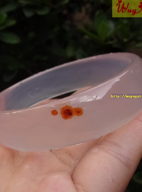 天然通透俏色玛瑙手镯甜美少女款