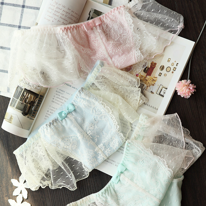 Slip jeunesse sexy en autre - Ref 642176 Image 1