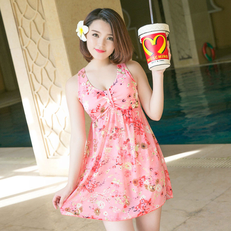 游泳衣女式加大码连体裙式平角裤保守遮肚胖m加肥显瘦碎花妈泳装