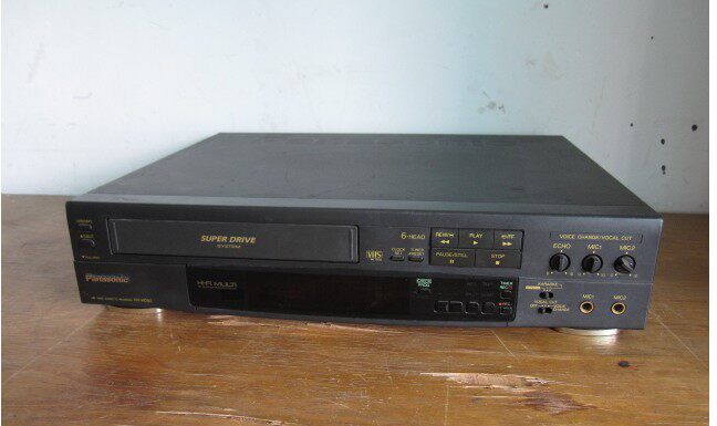 Panasonic Video Recorder HD-82, High Fidelity 6-Head, Stereo, Karaoke Video Recorder