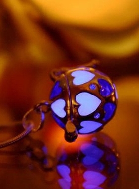 加拿大代购 Heart◇手作时尚特别彩色玻璃紫色浪漫心形夜光项链