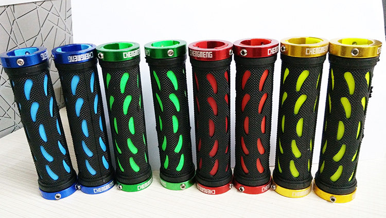 Poignées de vélo - Ref 2342538 Image 1