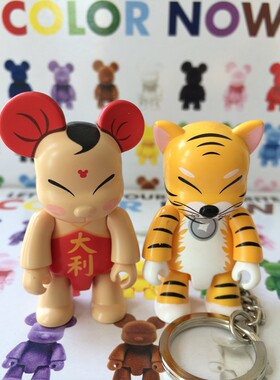 香港toy2rqee新年大吉大利公仔