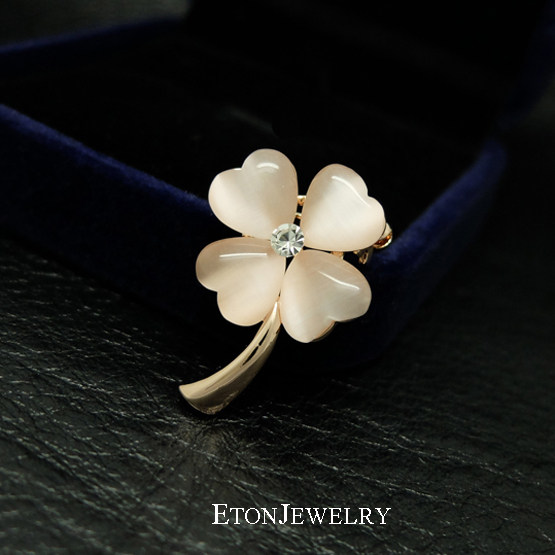 Broche en Zircon diamant - Ref 1172958 Image 1