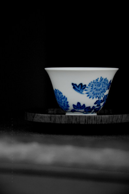【立明堂】精致 民初那优雅与细腻的画风【依窗听菊】仰钟杯售罄