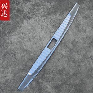 适用于2010-14款别克英朗GT三厢不锈钢后备箱踏板EXCELLE内后护板