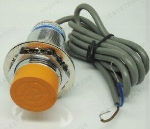 全新正品 LJC30A3-H-Z/BY M30电容式接近开关直流三线PNP常开 24V