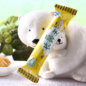长鼻王蛋黄夹心卷儿童膨化食品休闲零食小吃批儿时80后怀旧500g