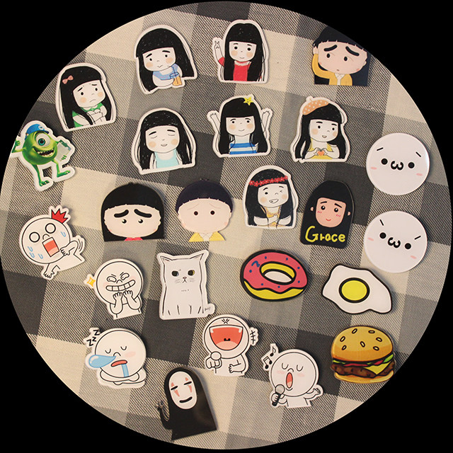 Broche femme en plexiglas - Ref 1172686 Image 1