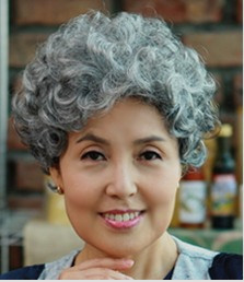 老年花白假发 女 黑白短卷发 慈祥妈妈 舞台表演老奶奶老太太头套