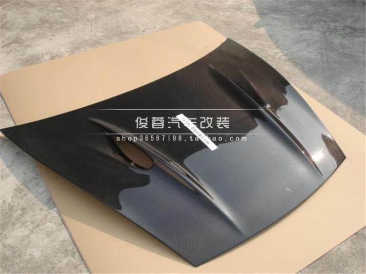保时捷老款卡宴碳纤维开孔机盖头盖 04~07卡宴碳纤维开孔引擎盖