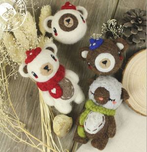 【羊咩咩】AFTERFLY原创超可爱萌软羊毛毡小羊小熊摆件 胸针