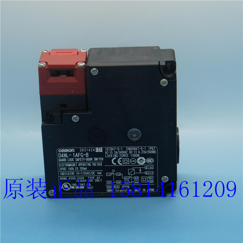 安全门开关D4NL-1AFG-B欧姆龙