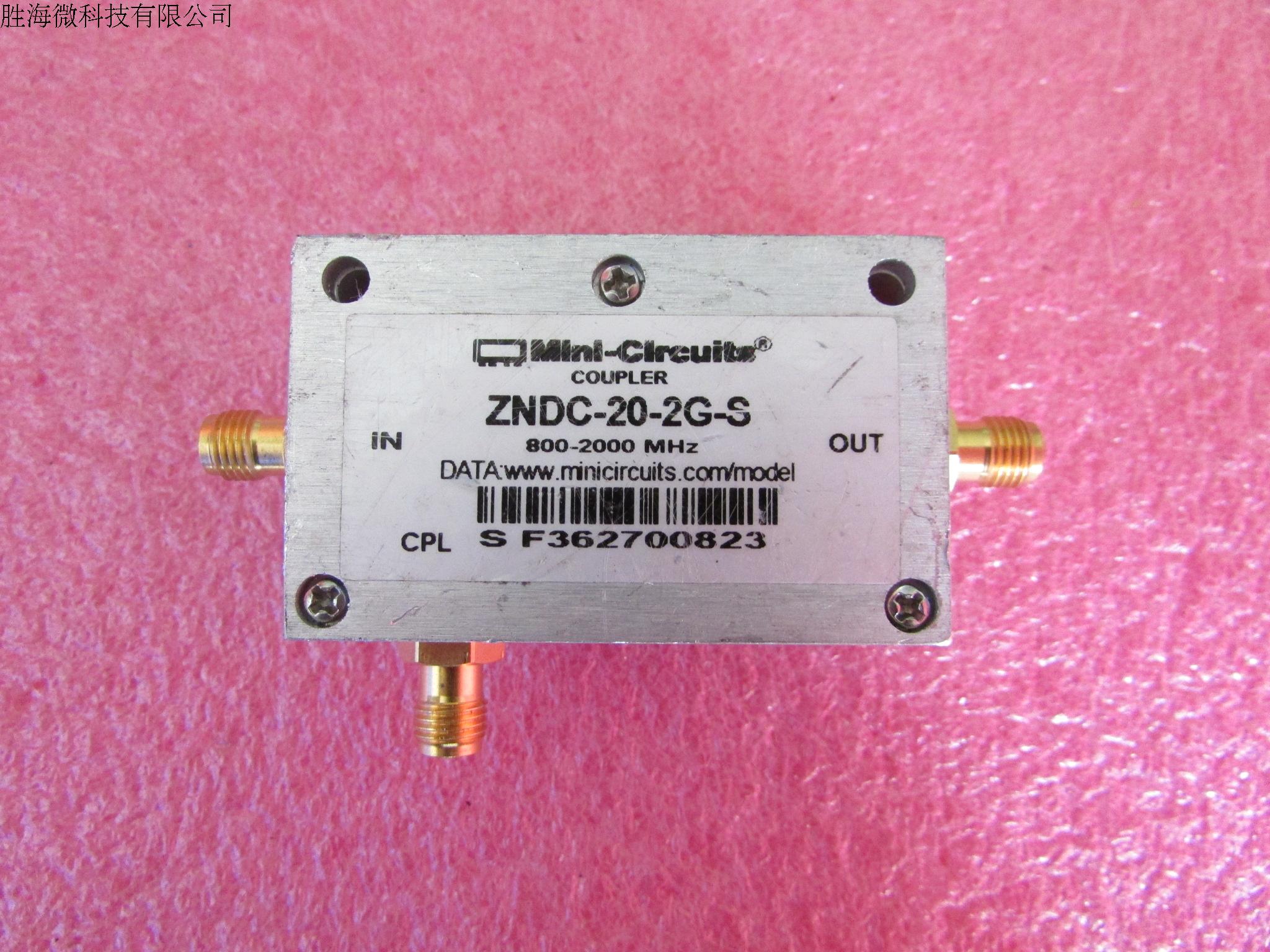 美国 Mini-circuits ZNDC-20-2G-S 800-2000MHz 20dB SMA 射频微波宽带定向耦合器    耦合器型号：ZNDC-20-2G-S   工作频率：800 - 2000MHz   耦合值: 20dB  接头:SMA母