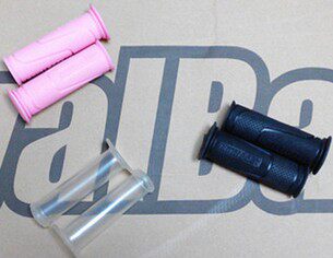 Poignées de vélo - Ref 2338978 Image 1