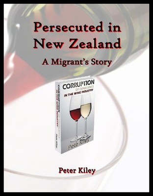 【预售】Persecuted in New Zealand a Migrants Story