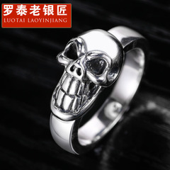 Punk skull silver ring 925 Silver skull ring domineering Thai silver jewelry to send her boyfriend a present