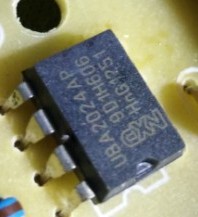 UBA2024AP UBA2024AP/N1 TEA1533AP 镇流器控制器 DIP8