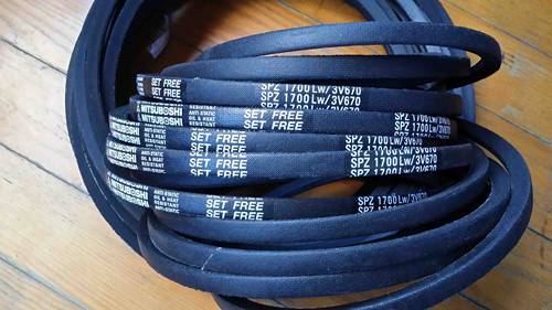 三角带SPZ1700LW/3V670日本三之星SPZ1737LW皮带SPZ1762LW