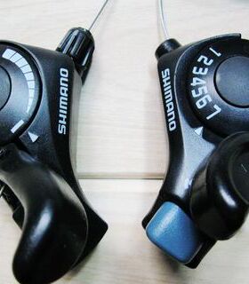 捷安特爱瑞普罗粉丝变速器shimanoTX30TX50指拨6速7速调速器拨把