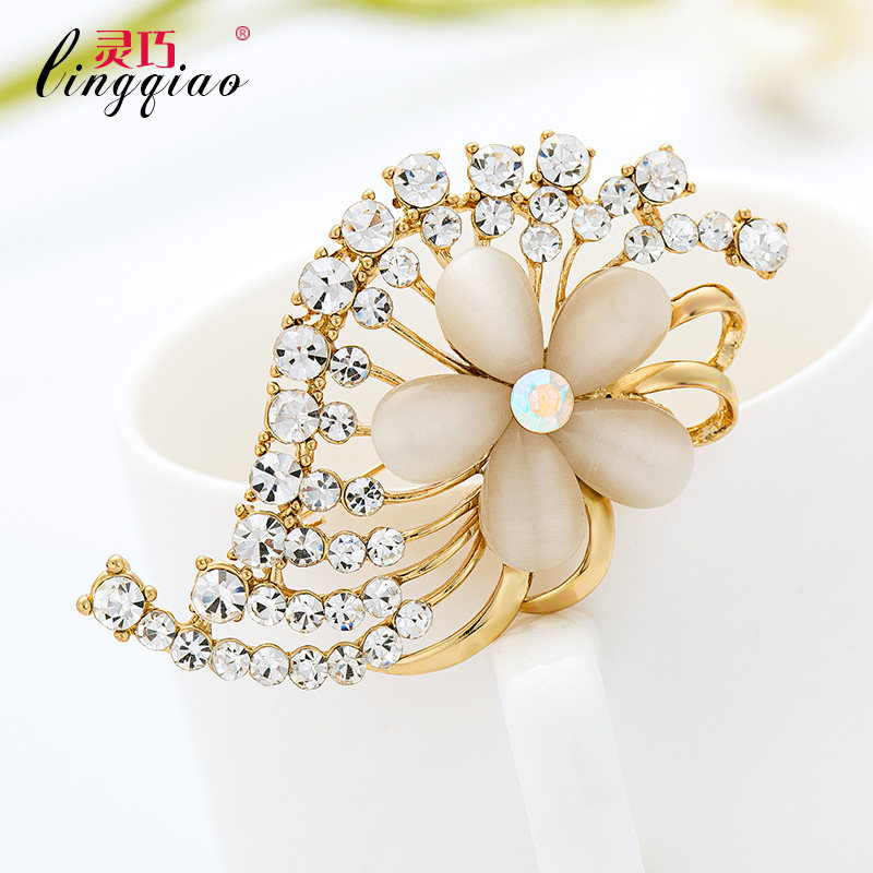 Broche femme en autre - Ref 1174682 Image 1