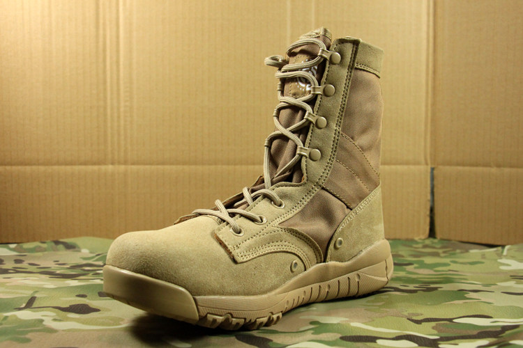 Bottes militaires HAN.WILD - lumière - Ref 1398268 Image 1