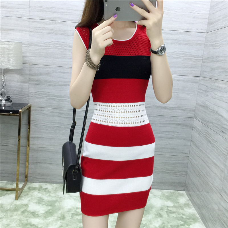 Real shot, real shot! Summer dress 2021 new women's summer temperament small thin ice silk knitting skirt