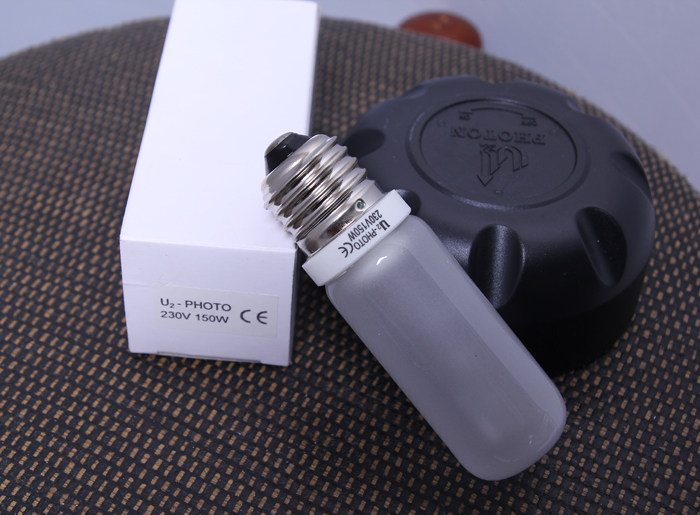 U2-230V150w灯泡 U2影棚灯原装灯泡 影室灯泡230V150W辅助道具类