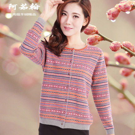 <em>羊绒</em>衫<em>女纯羊绒开衫</em> 2015新款圆领大码妈妈装