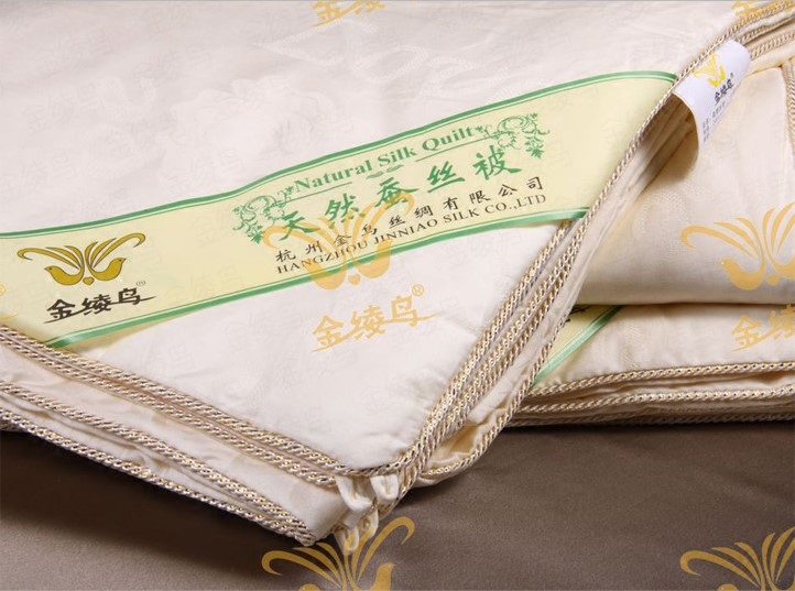 杭州金绫鸟中长丝纯棉贡缎被套