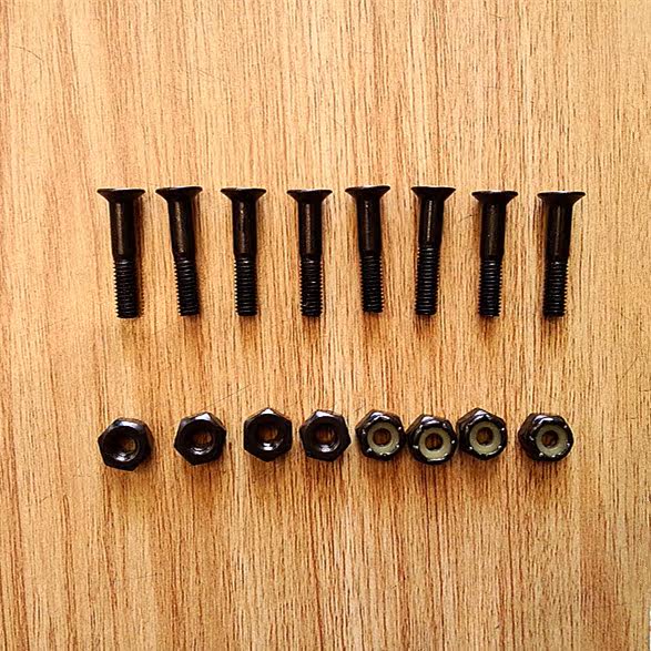 Planche à roulettes - Ref 2601868 Image 1