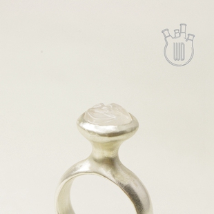 WHITE DWARF|女妖Harpya戒指925银月光石独立设计师原创首饰13号