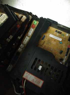 大金拆机空调电脑板;RY125DQY3C;EC0435（E（D)(F)包用3个月；