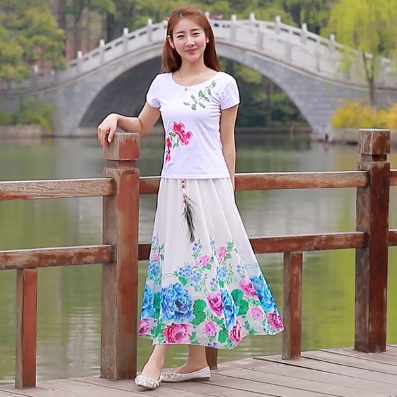 民族风长裙女夏雪纺印花高腰显瘦半身裙百搭仙女裙碎花大摆沙滩裙