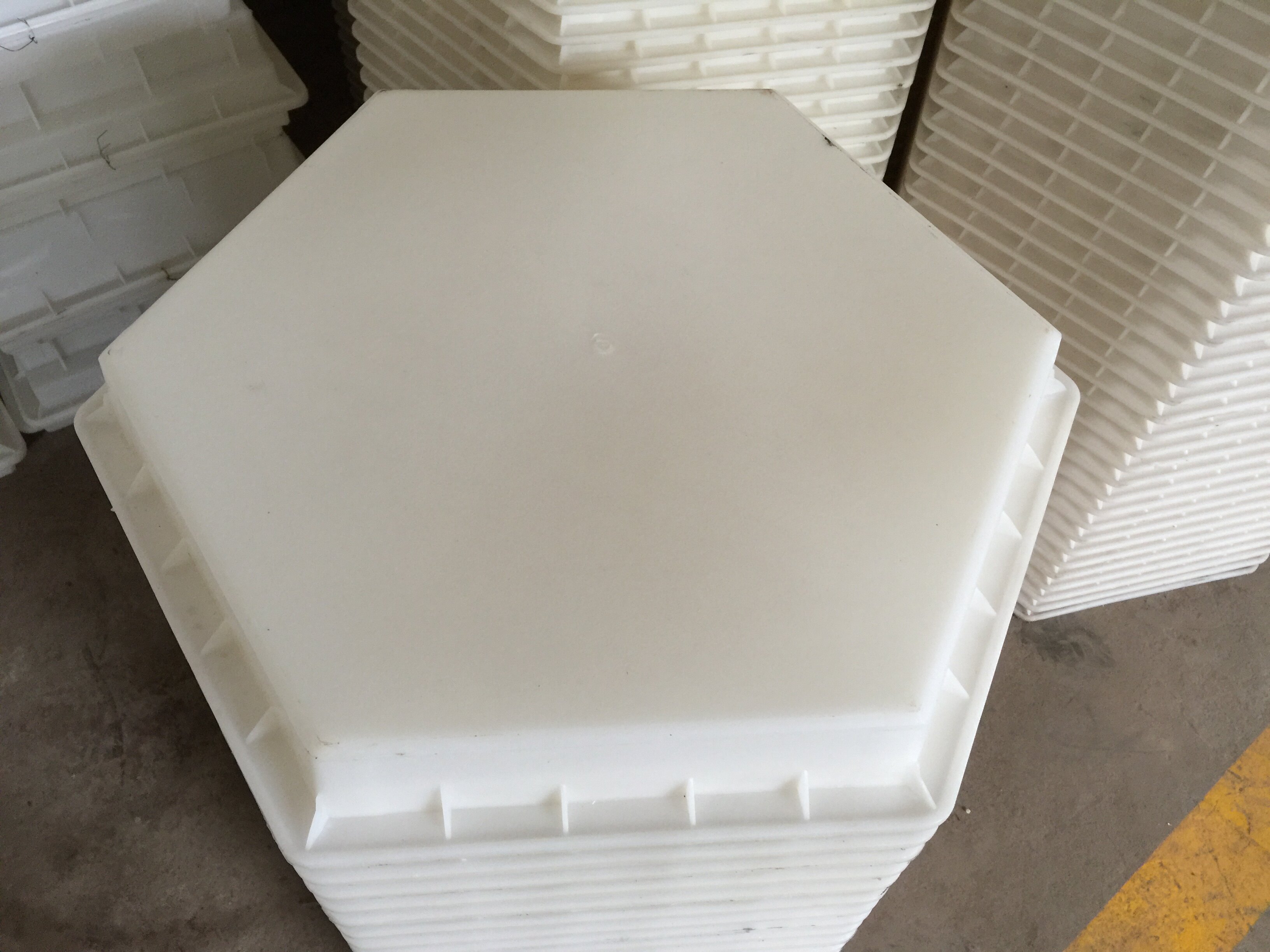 实心六角塑料模具水泥混凝土护坡河道水利30x6.5湖北武汉襄阳