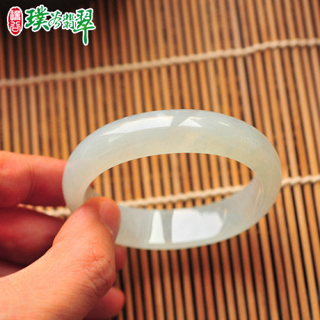 5冰玻种荧光淡绿贵妃宽条翡翠手镯a货玉镯子5018小营