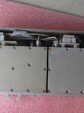 MITEQ PLSM-4.7-5.3-125KS-33732 SMA 射频微波 频率合成器