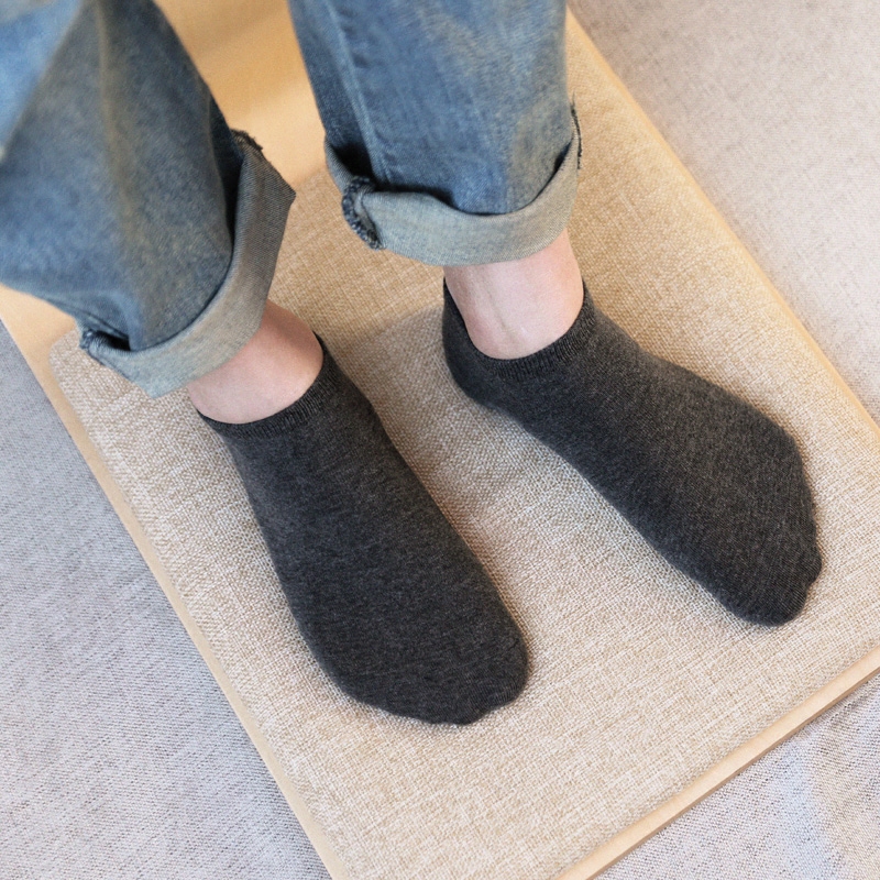 灰色襪子男純棉短襪春夏季薄款純色低幫運動短筒船襪舒適透氣百搭在類目 女士內衣/男士內衣/家居服, 短襪/打底襪/絲襪/美腿襪中 - 來自Buy2taobao.com提供專業的淘寶代購服務