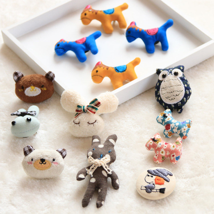 Broche femme en autre - Ref 1175573 Image 1