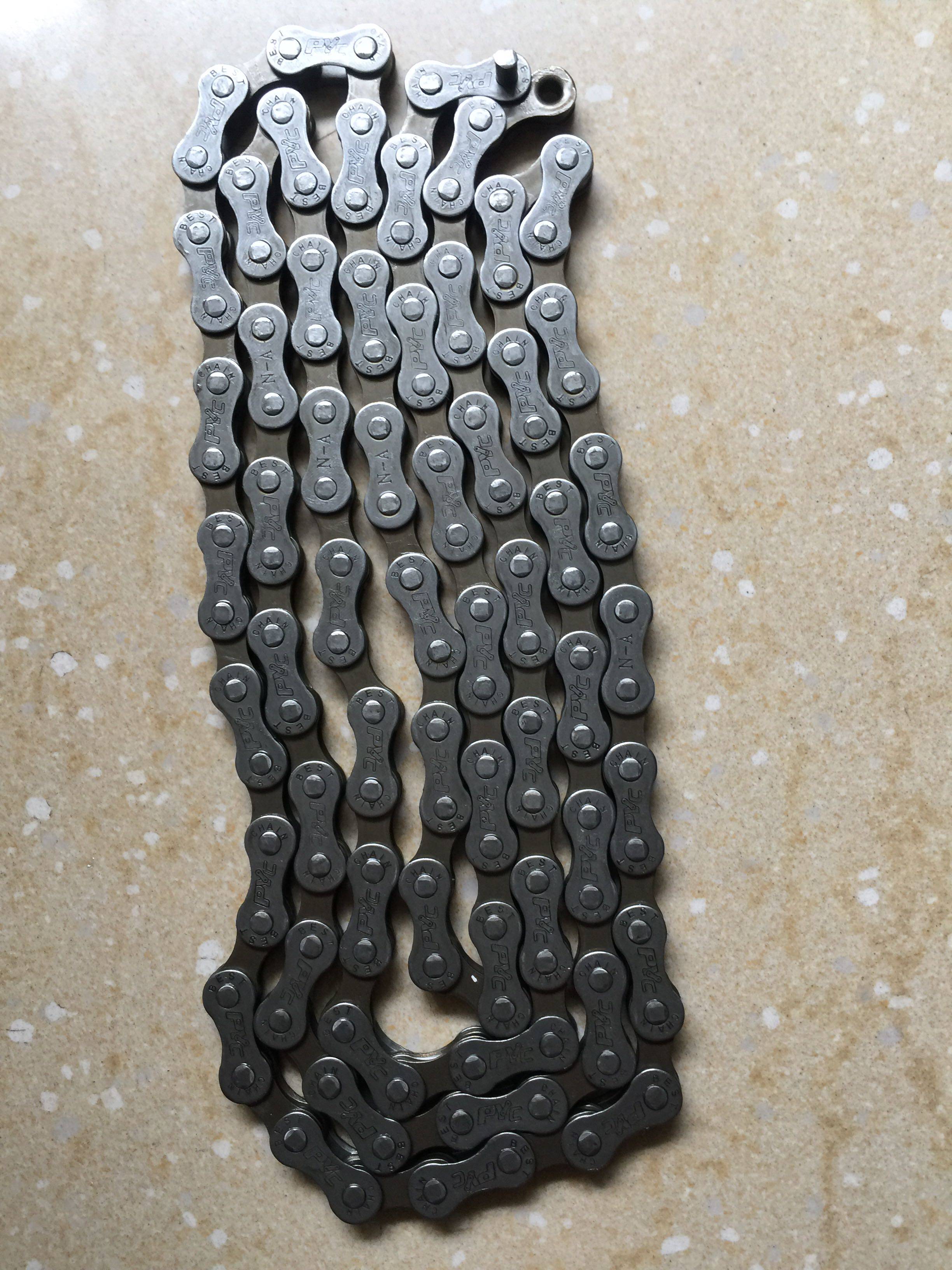 Chaîne de vélo - Ref 2367234 Image 1