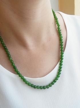 50厘米罕见强荧光天然和田碧玉项链 油绿色  特惠谢绝议价