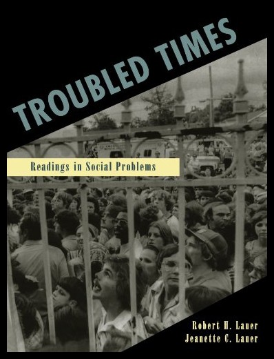 【预售】troubled times: readings in social problems