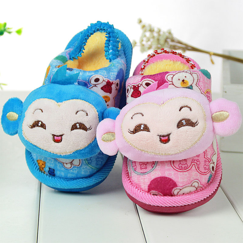 Pantoufles enfants en suède - semelle EVA - Ref 1003824 Image 1