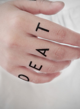 【女仆TATOO】012海贼王周边 罗COS手指纹身贴-DEATH H0023