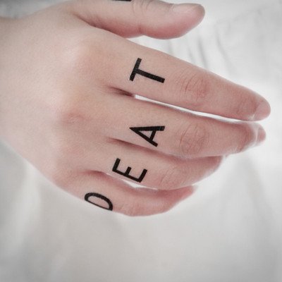 【女仆TATOO】012海贼王周边 罗COS手指纹身贴-DEATH H0023