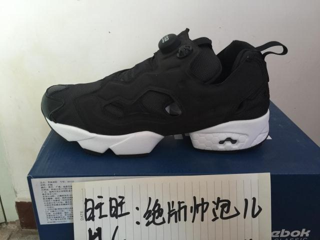 锐步 Reebok Pump Fury Japan SMU 黑白 奥利奥复古跑步鞋 V65750